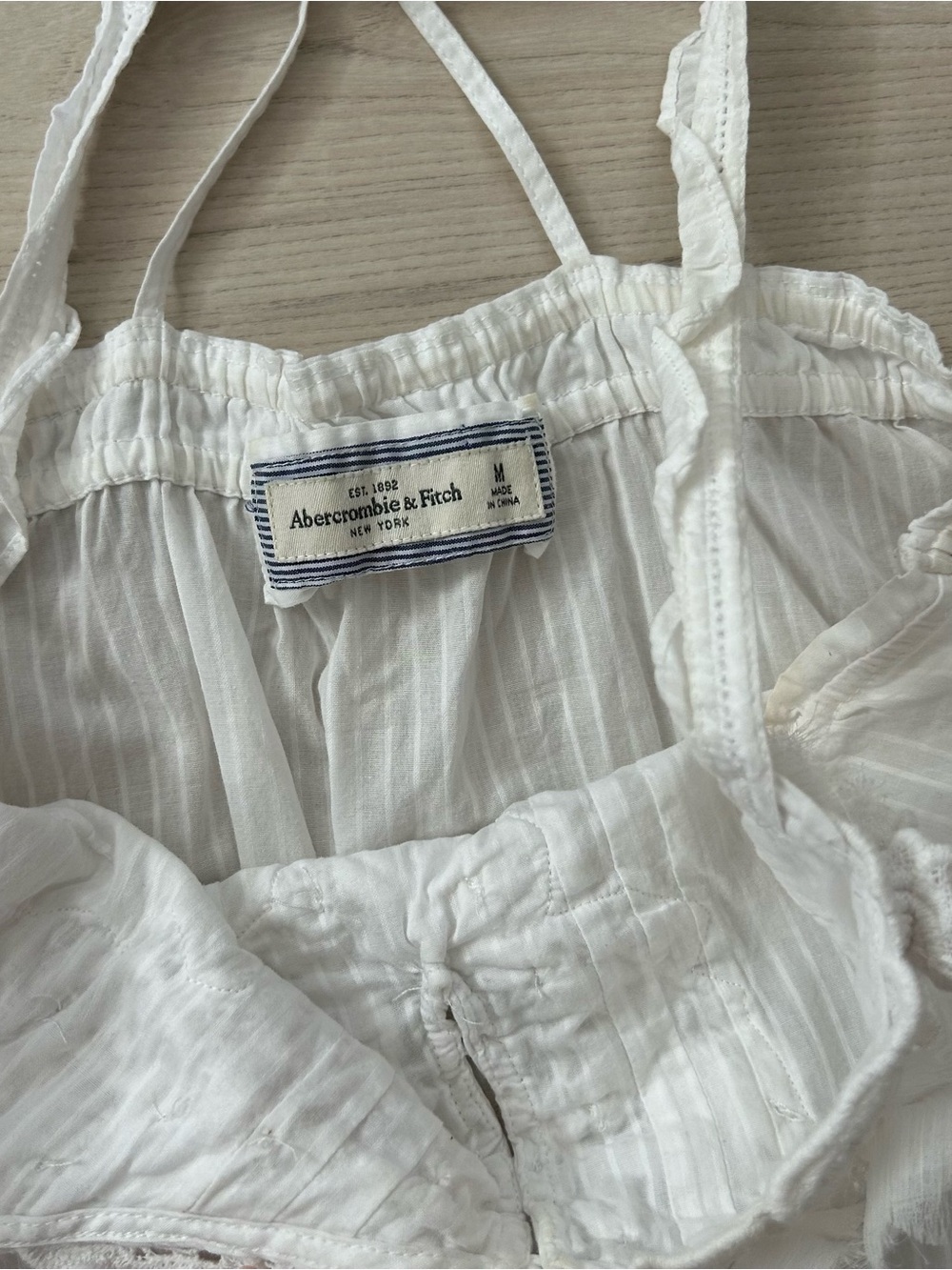 white abercrombie and fitch criss cross tank top - Picture 6 of 8